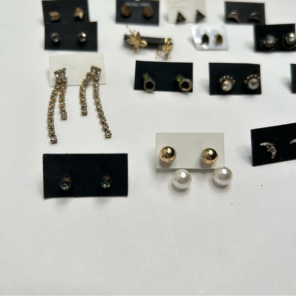 16 pair Earring bundle - Picture 6 of 6
